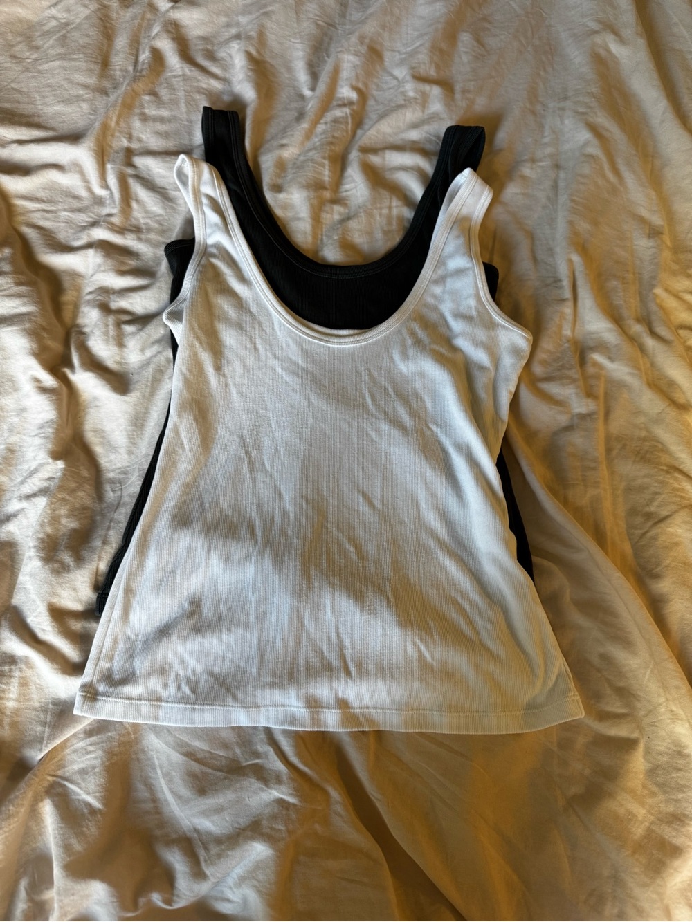 Abercrombie & Fitch White and Black Scoop Neck Tank Duo
